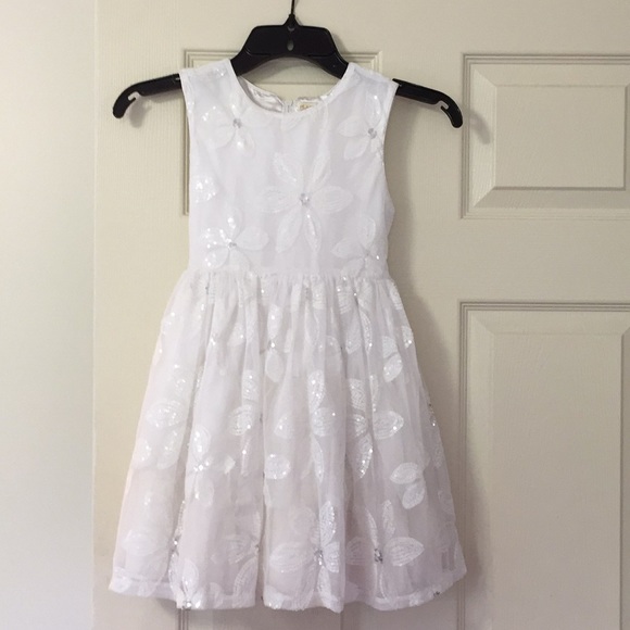 Children’s Place dress - Picture 1 of 2